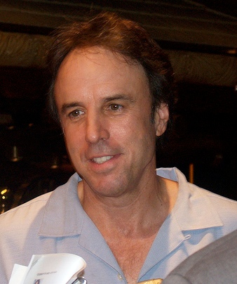 Kevin Nealon as Eddy Warnick