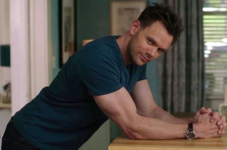 Joel McHale as Mark Reynolds