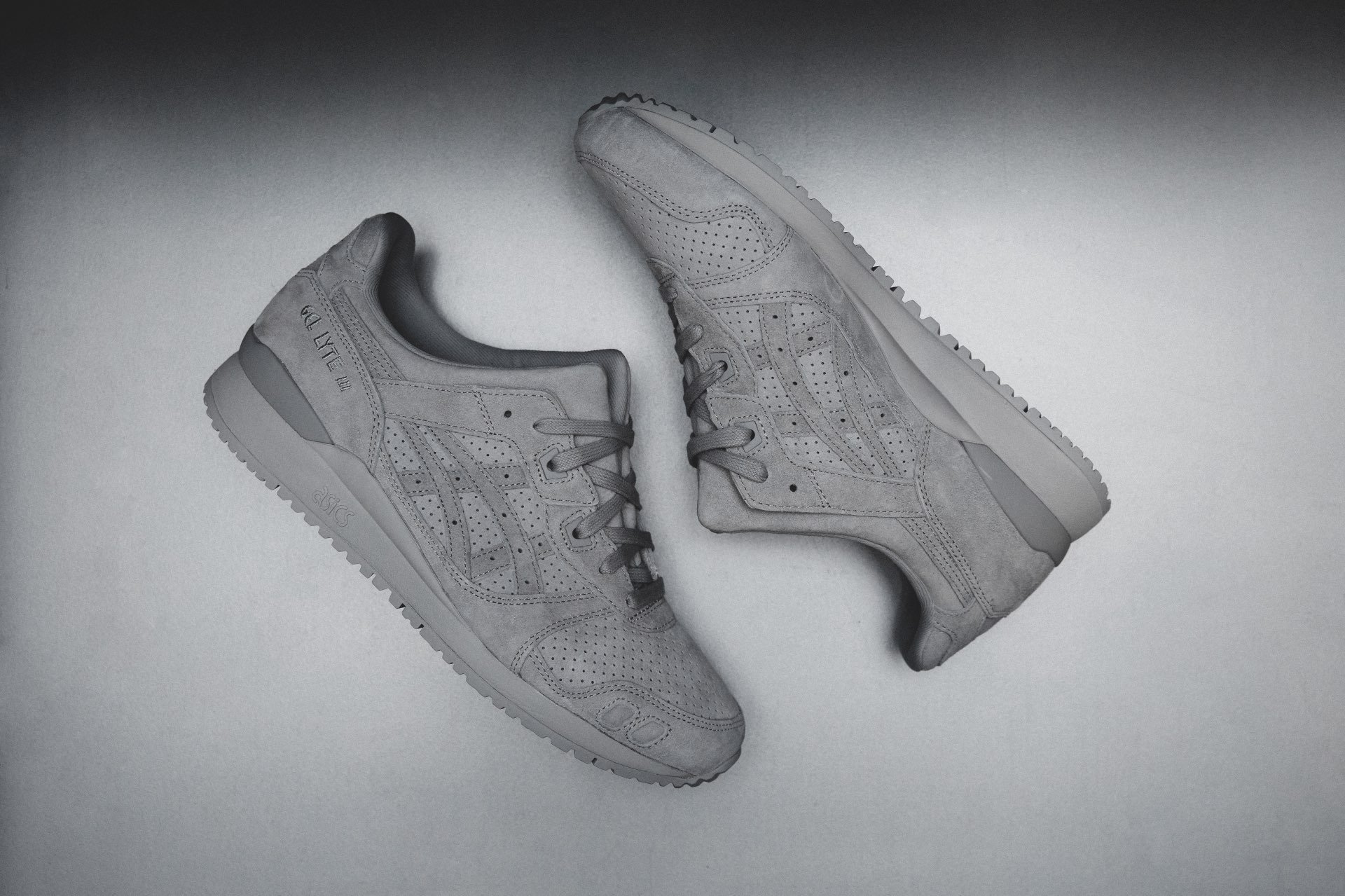 ASICS Gel-Lyte III OG "Premium Pack" 7 ASICS I Love Sneakers ASICS GEL-LYTE III OG Piedmont Grey
