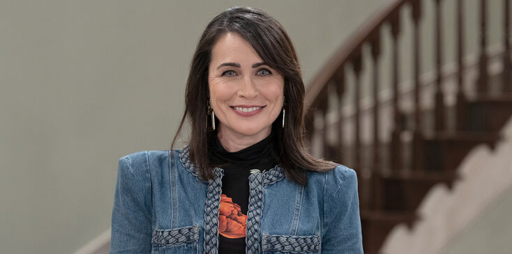 rena sofer who plays lois on general hospital.