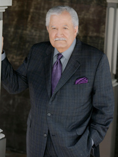 Actor John  Aniston