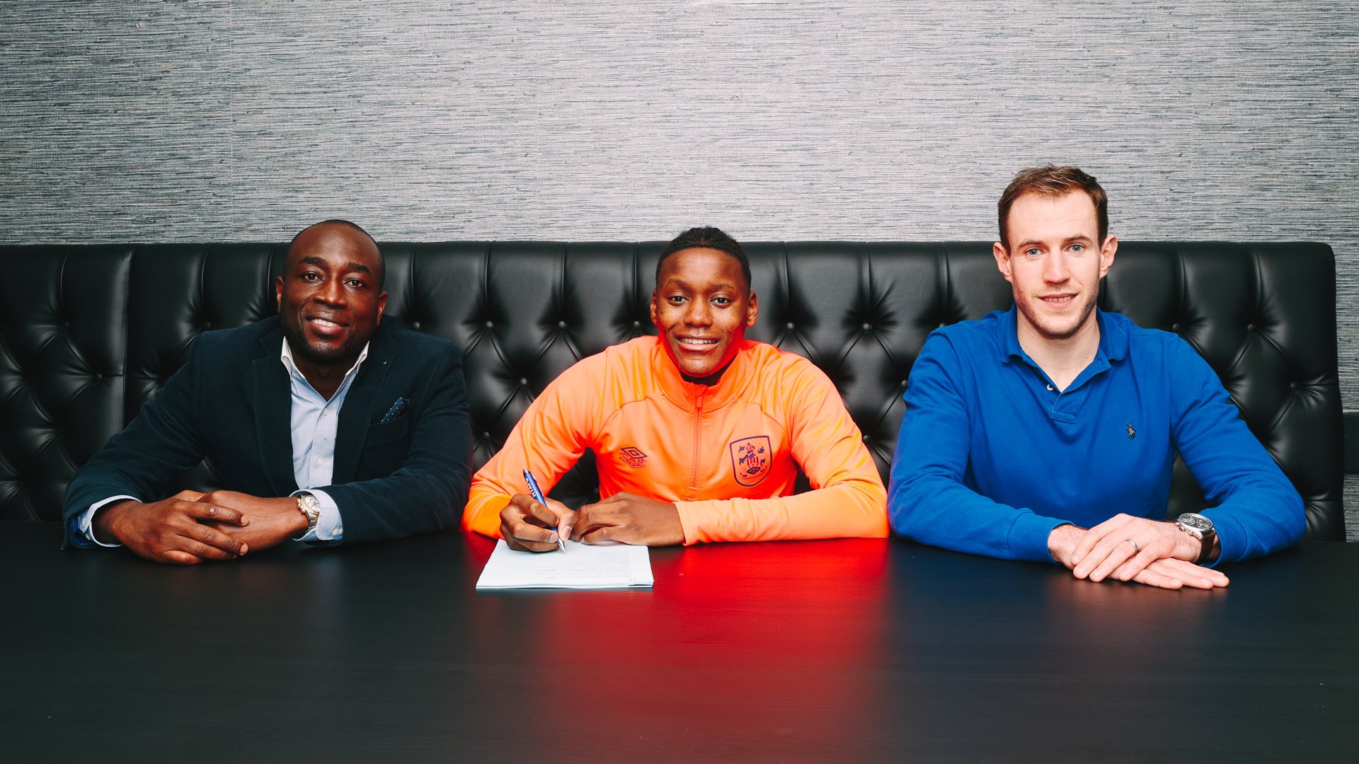 Zim Teen Signs Professional Contract With Huddersfield Town Soccer24