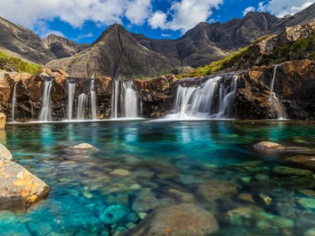 The Best Uk Road Trip Stops You Have To Make Society19 Uk