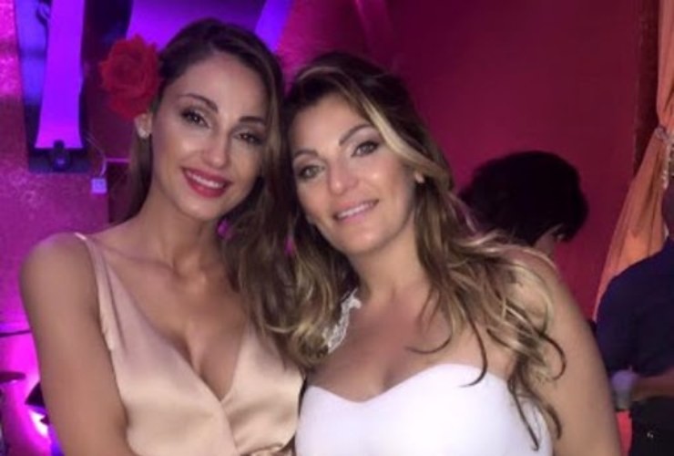 Anna Tatangelo Ha Tre Fratelli Li Conoscete Ecco Silvia Giuseppe E Maurizio City Pescara News