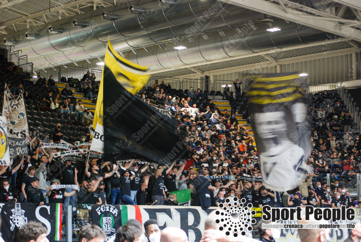 Virtus Bologna Reggiana La V Continua A Volare Sport People