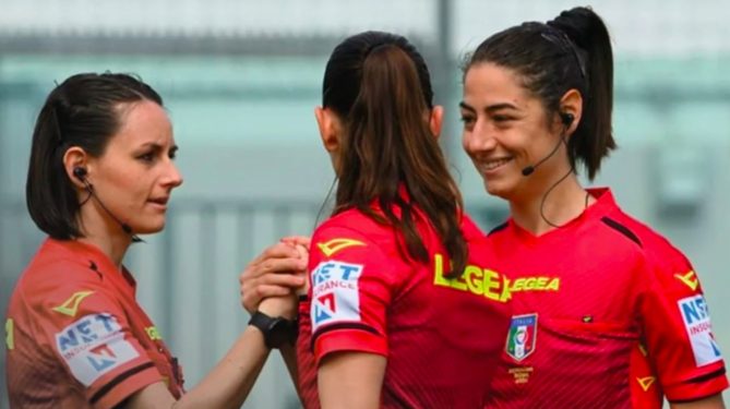 Maria Sole Ferrieri Caputi Vita Privata E Profilo Instagram Del Primo Arbitro Donna Di Serie A Tag43 It