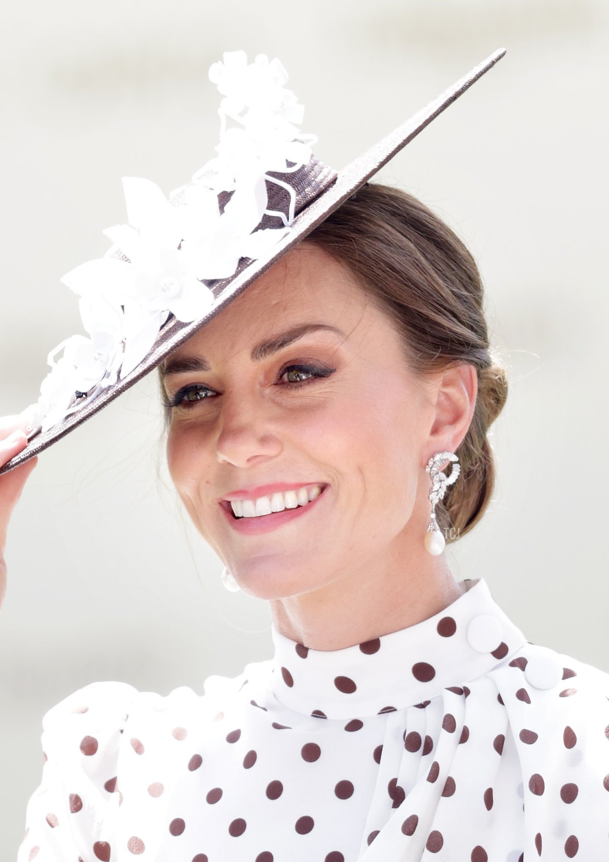 Catherine, Duchess of Cambridge in the parade ring during Royal Ascot 2022 at Ascot Racecourse on June 17, 2022 in Ascot, England