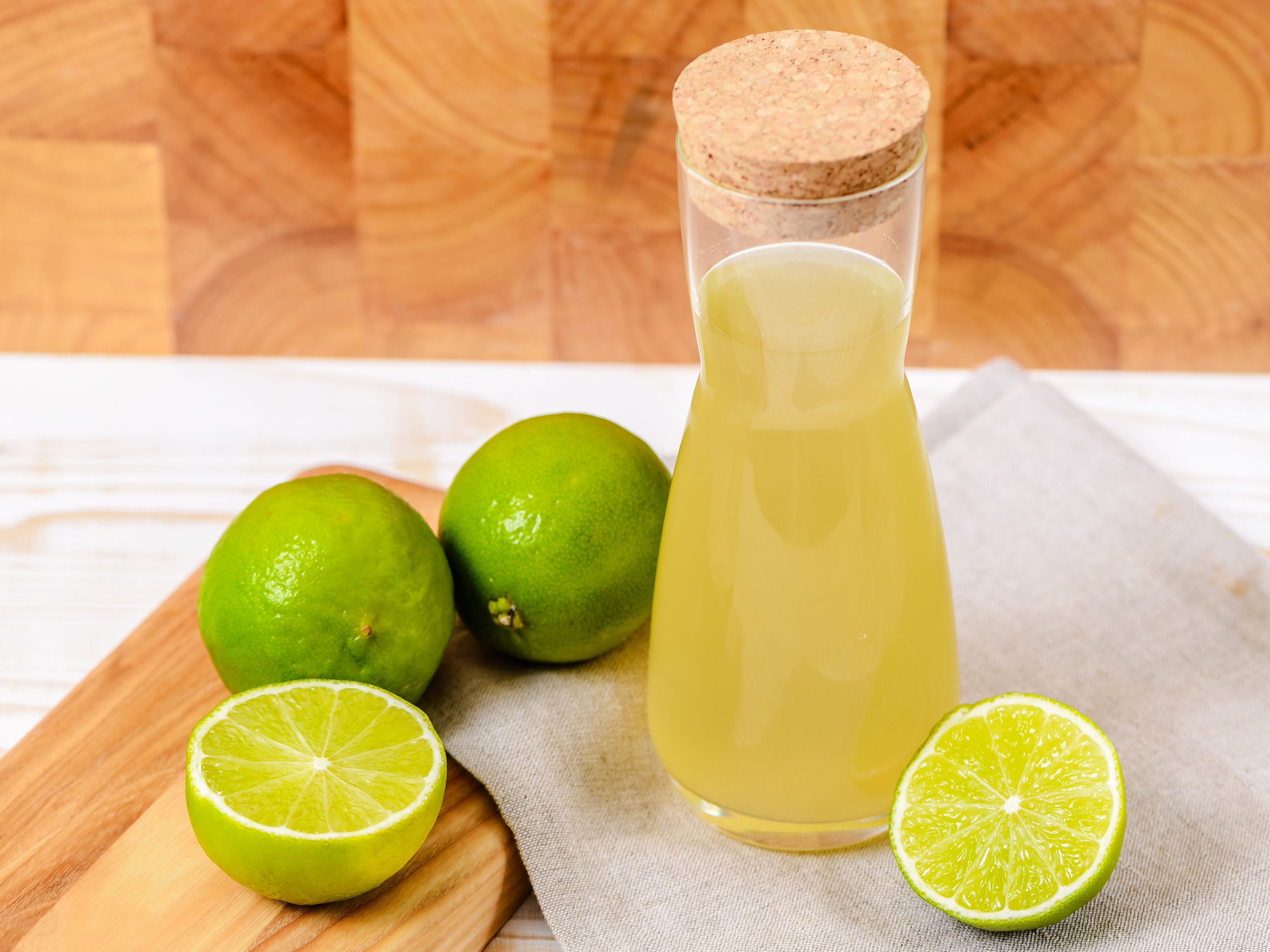 Is Roses lime cordial discontinued?