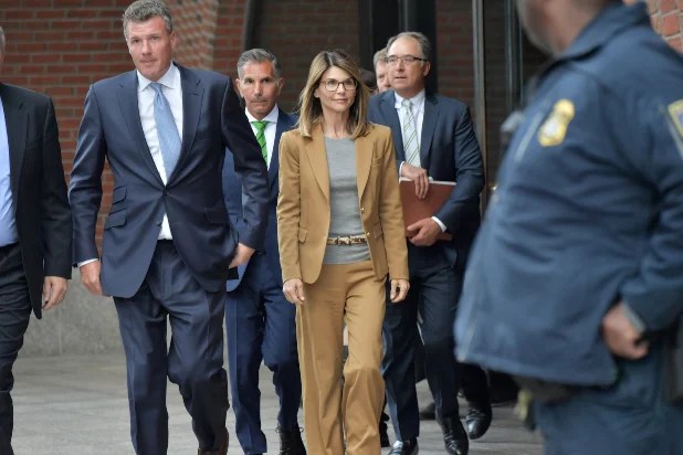 Lori Loughlin Gets October Trial Date for College Admissions Bribery Case