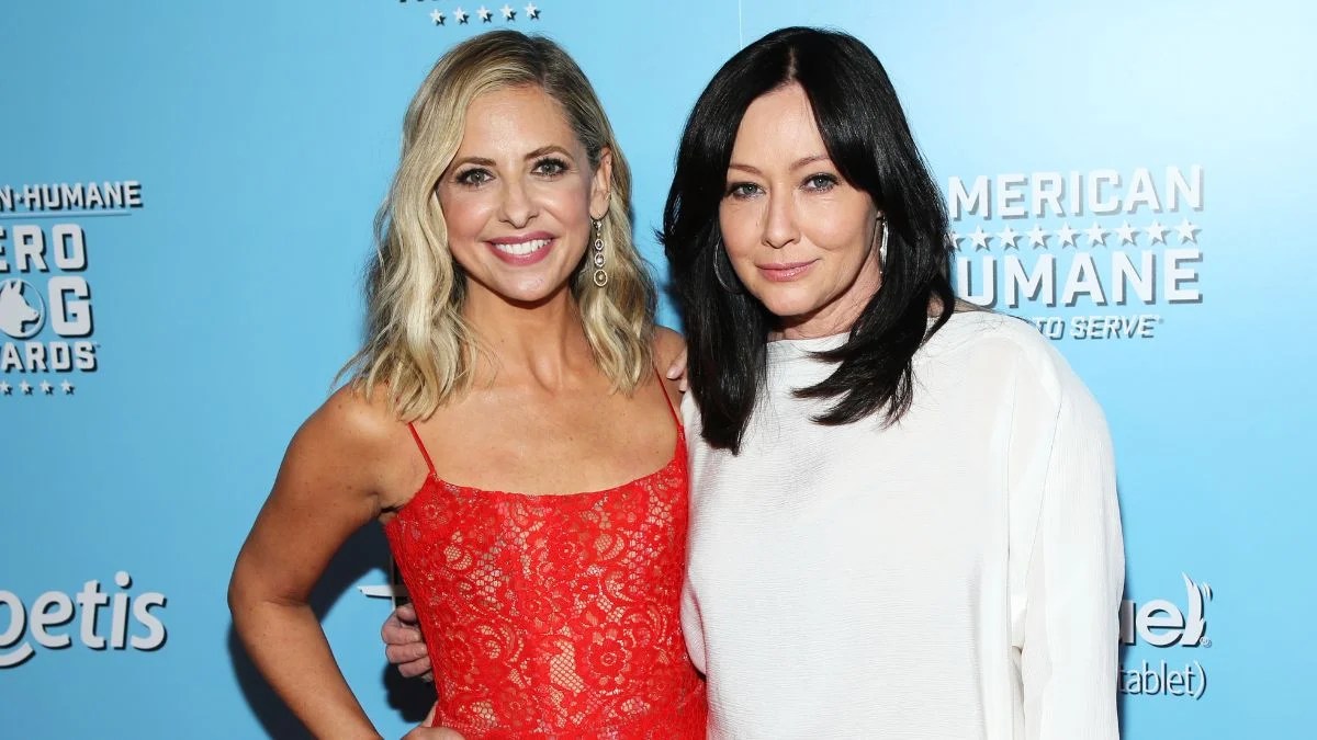 Sarah Michelle Gellar Reflects on ‘30 Years of Friendship’ With Shannen Doherty