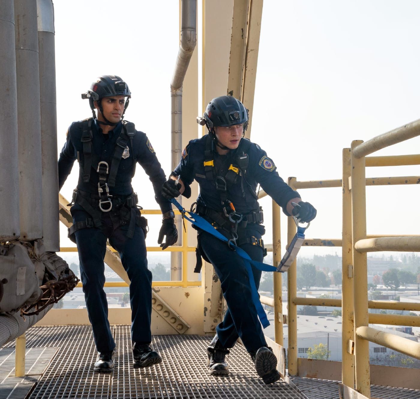 911 Season 5 Episode 13 Release Date Promo Cast Of Fear O Phobia