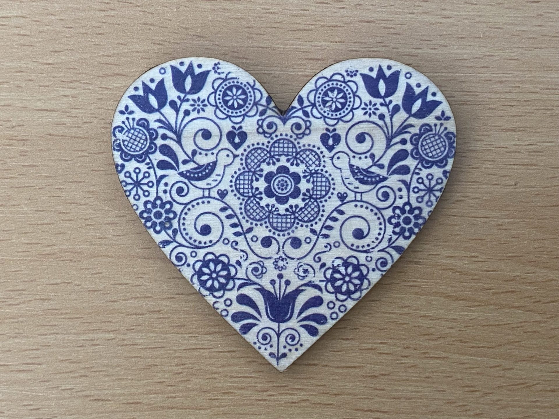 drevena magnetka ludovy zvor