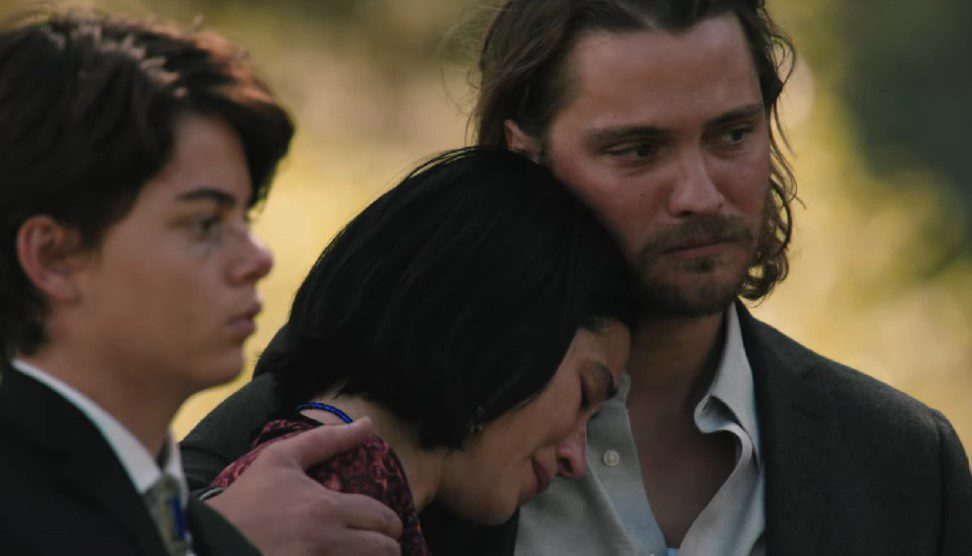 Yellowstone Fans Are Already Complaining About Monica Dutton After The Season Premiere Whiskey Riff