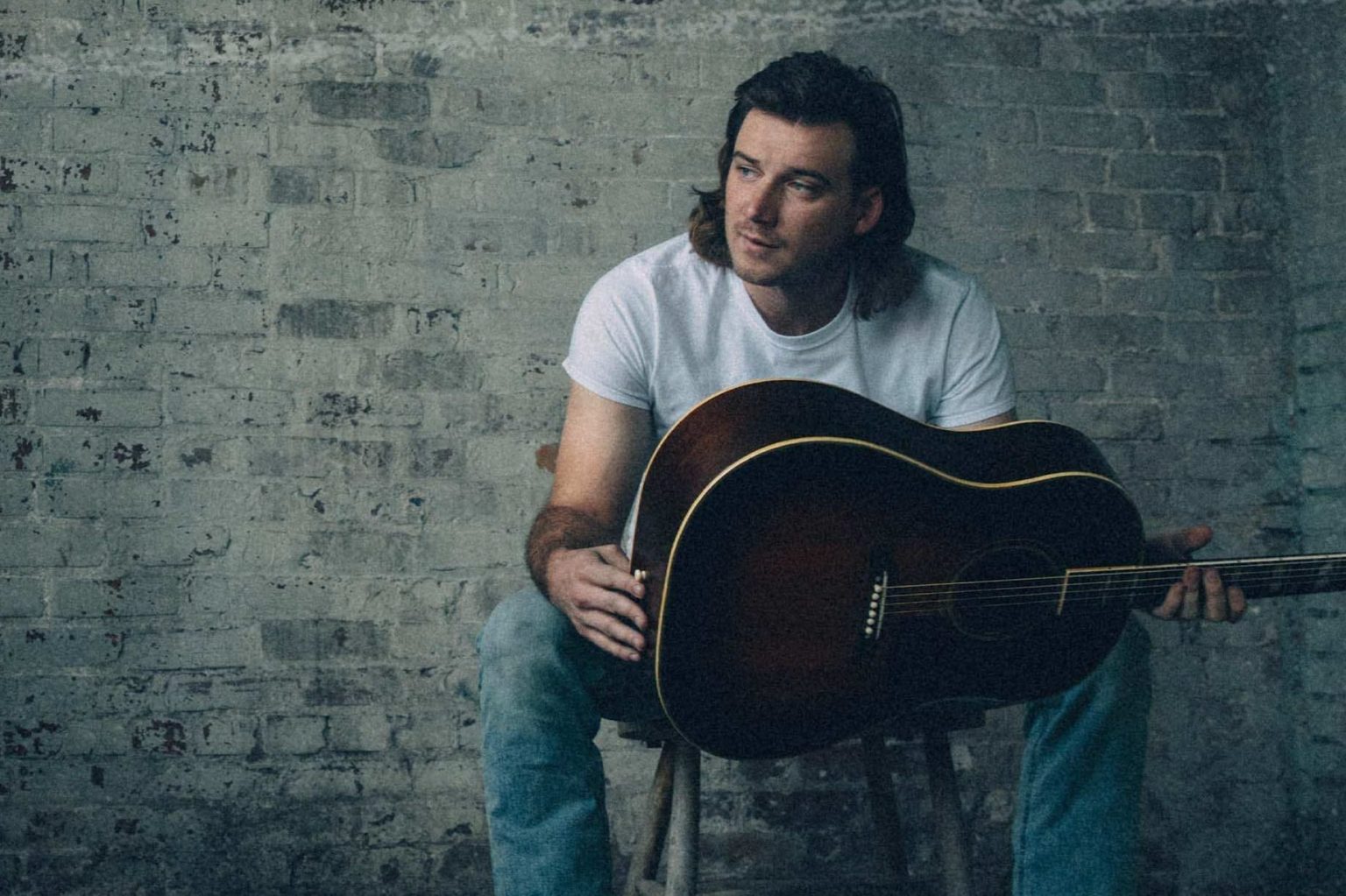 Morgan Wallen S Dangerous Breaks Record Held By Taylor Swift For Most Weeks In Billboard Top 10 Whiskey Riff