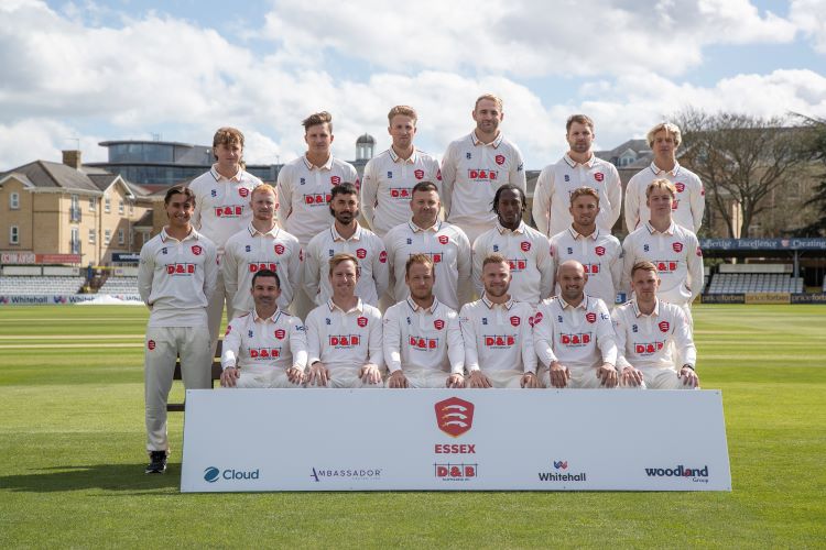 Essex’s title hopes take a hit at the Oval