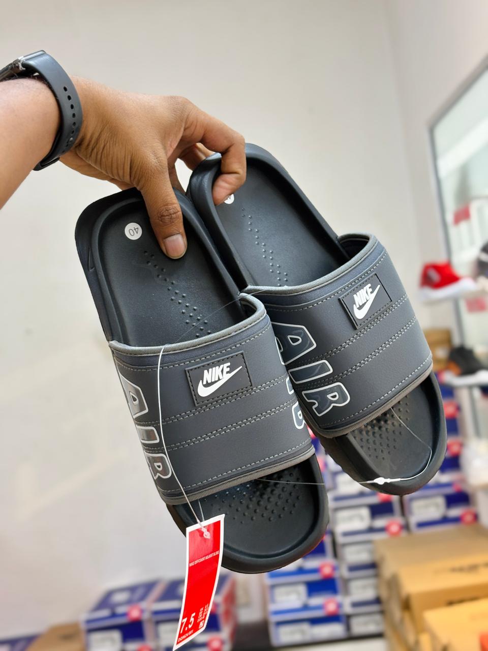 Nike Slides - Vietnam Copy ( size 40 - 45 ) - Image 2