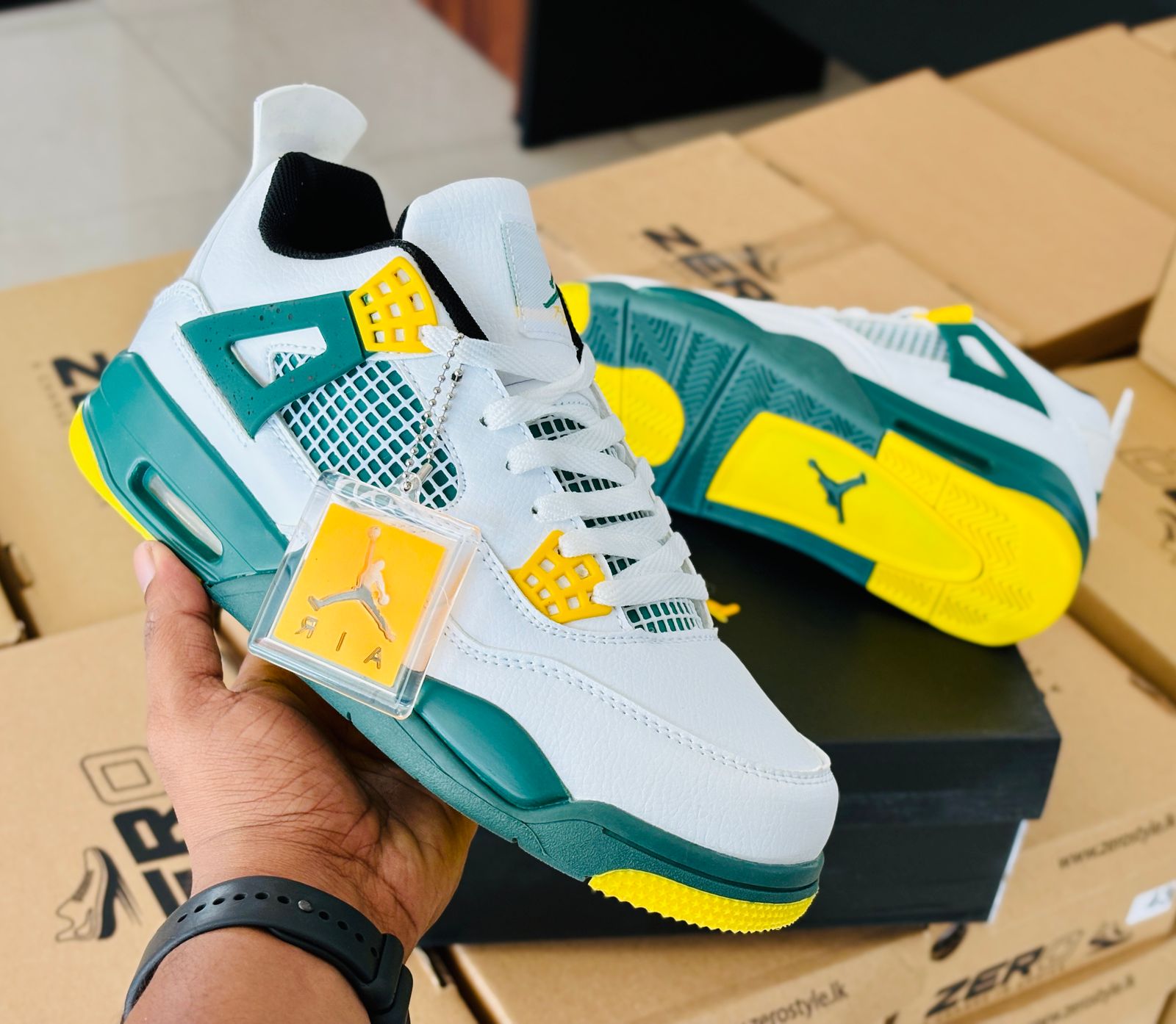 Air Jordan 4 - Premium Copy ( size 40 – 44 ) - Image 4