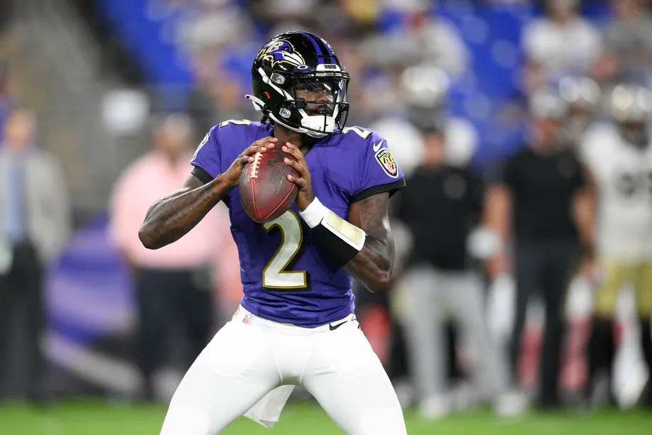 tyler huntley salary