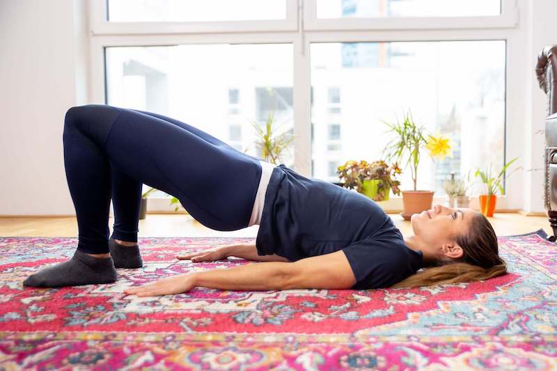 6 Esercizi Per Alzare I Glutei In Poco Tempo E A Casa