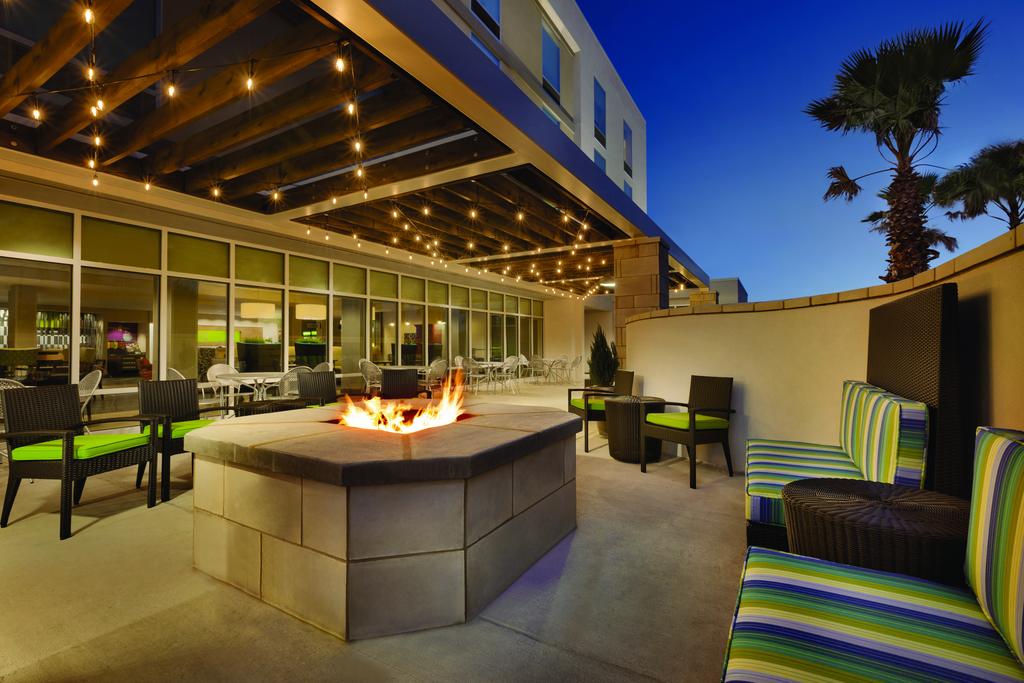 destin hotels by the beach
