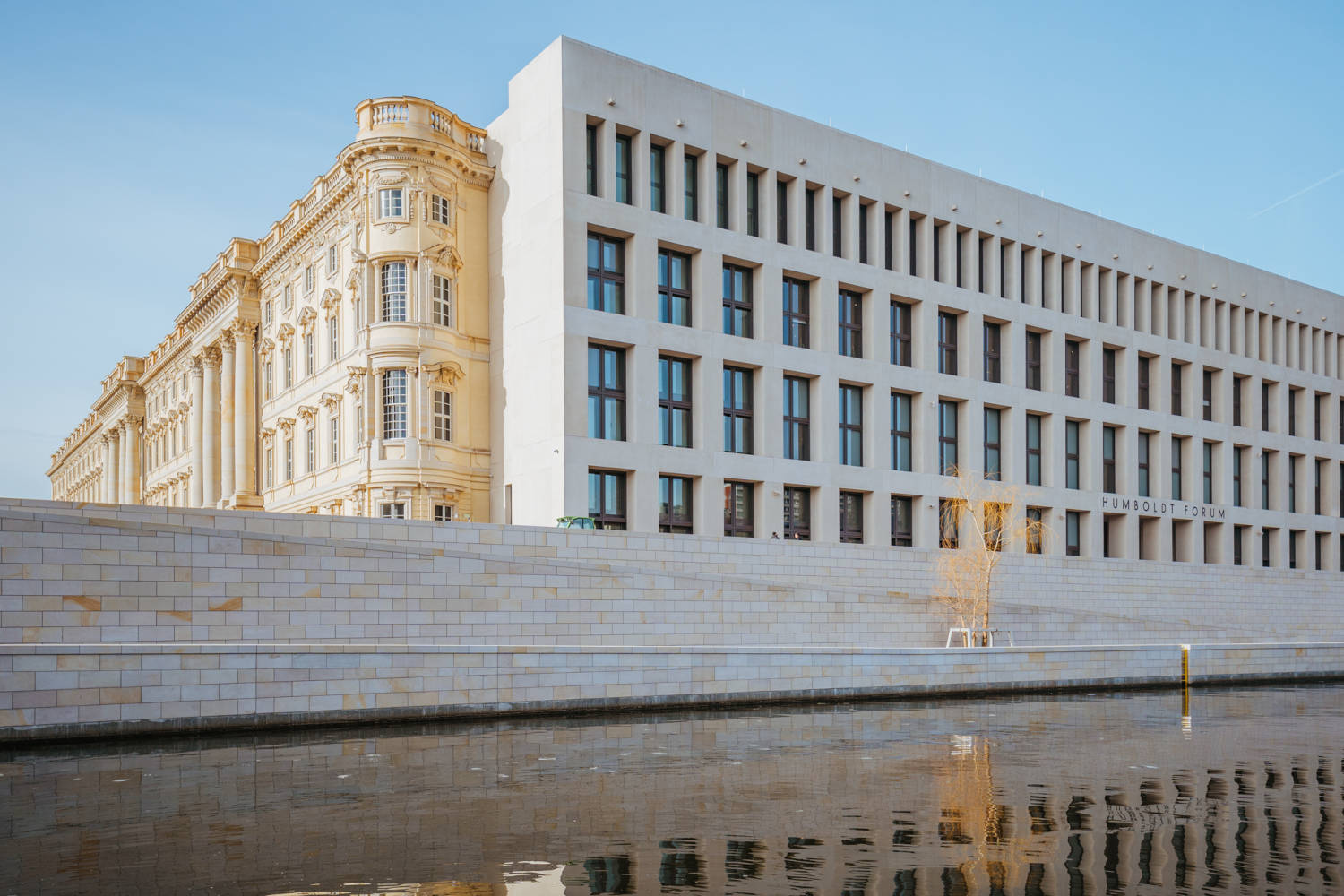 Berlin Global All Humboldt Forum Istantanee Di Una Storia Movimentata Il Mitte