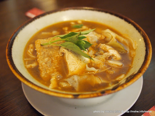 【食記】台中喬家大院-美村店@西區草悟道 : 價格平實,外觀會唬人的台灣茶餐廳! 下午茶 中式 區域 午餐 台中市 合菜 拉麵 晚餐 火鍋/鍋物 茶類 西區 輕食 飲食/食記/吃吃喝喝 麵食類
