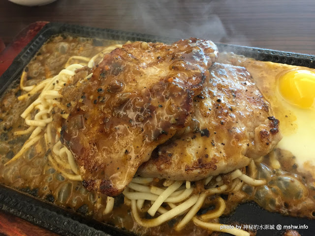 【食記】台中成功牛排@西區教育大學&模範市場 : 鐵板麵不錯吃~午餐CP值還可以! 區域 午餐 台中市 台式 小吃 晚餐 牛排 西區 豬排 鐵板料理 飲食/食記/吃吃喝喝