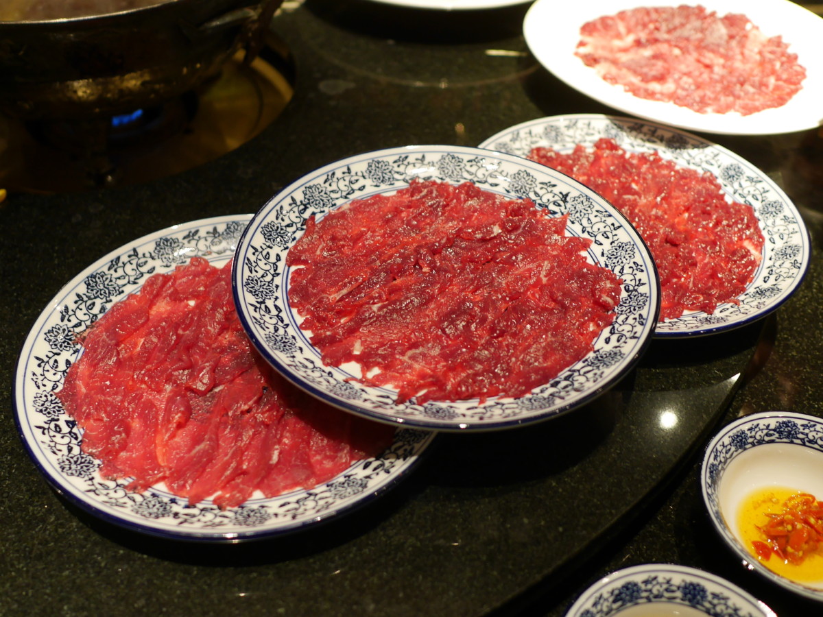 【食記】台中溫十八溫體牛火鍋專賣店@西屯市政星Mall廣場 : 台南阿裕技術指導,善化乳牛冷藏直送,中部牛肉鍋新指標! 下午茶 中式 區域 午餐 台中市 和牛 宵夜 晚餐 火鍋/鍋物 牛肉湯 西屯區 酒類 飲食/食記/吃吃喝喝