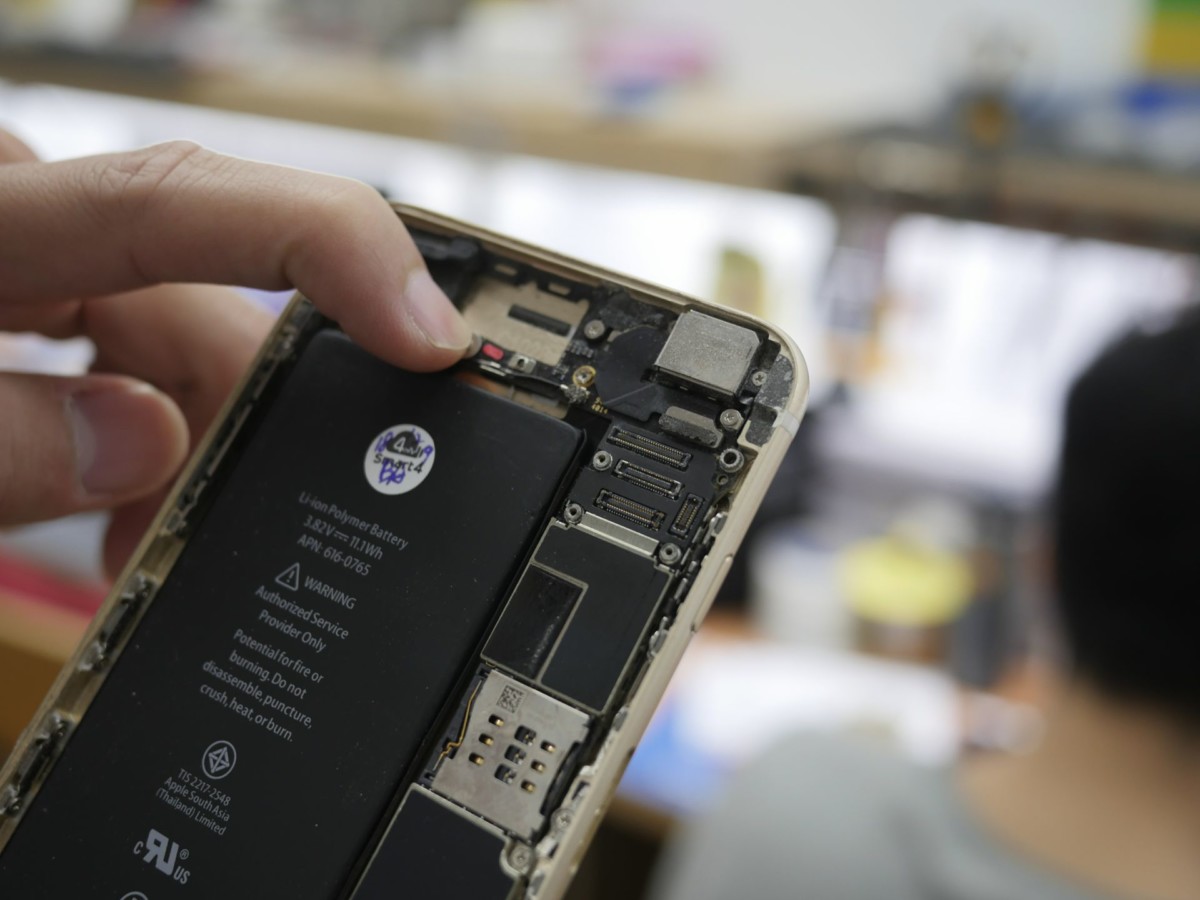 【數位3C】TOPWIN台中iPhone維修推薦:鼎威蘋果手機維修服務推薦-TOP WIN鼎威蘋果專業維修台中進化旗艦店 3C/資訊/通訊/網路 北區 區域 台中市 新聞與政治 旅行 景點 維修中心 試吃試用業配文