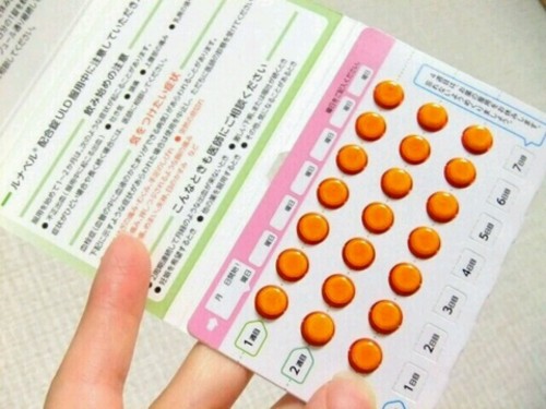 質問回答】低用量ピルの血栓症と手術前の休薬期間について