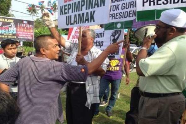Prk Permatang Pauh Penyokong Pas Bergaduh
