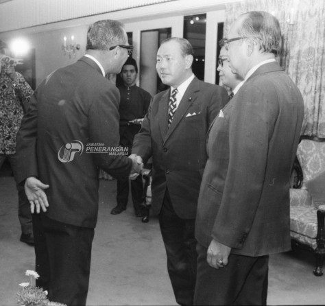 Tun Abdul Razak Dato Hussein Kakuei Tanaka 1974
