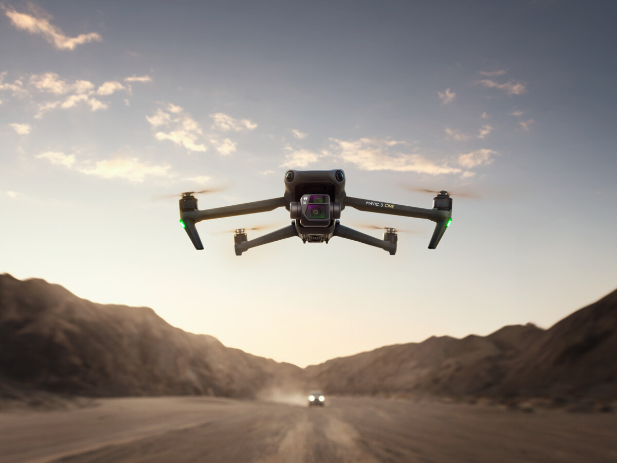DJI Mavic 3 Canyon Mountains 03 - DJI 在台推出 DJI Mavic 3 旗艦級空拍無人機