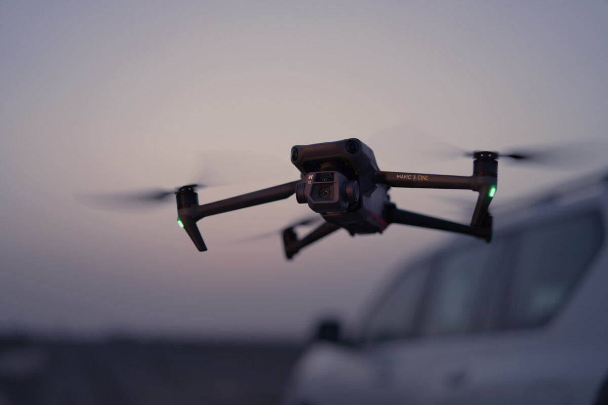 DJI Mavic 3 Canyon Mountains 07 - DJI 在台推出 DJI Mavic 3 旗艦級空拍無人機