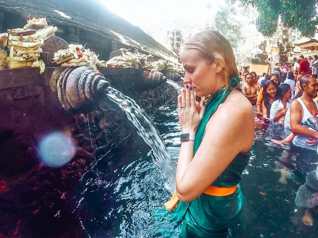 Pura Tirta Empul, purification ritual bali