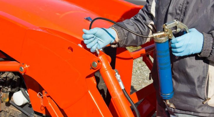 In Search For The Best Grease Gun For Your Toolbox In Search For The Best Grease Gun For Your Toolbox