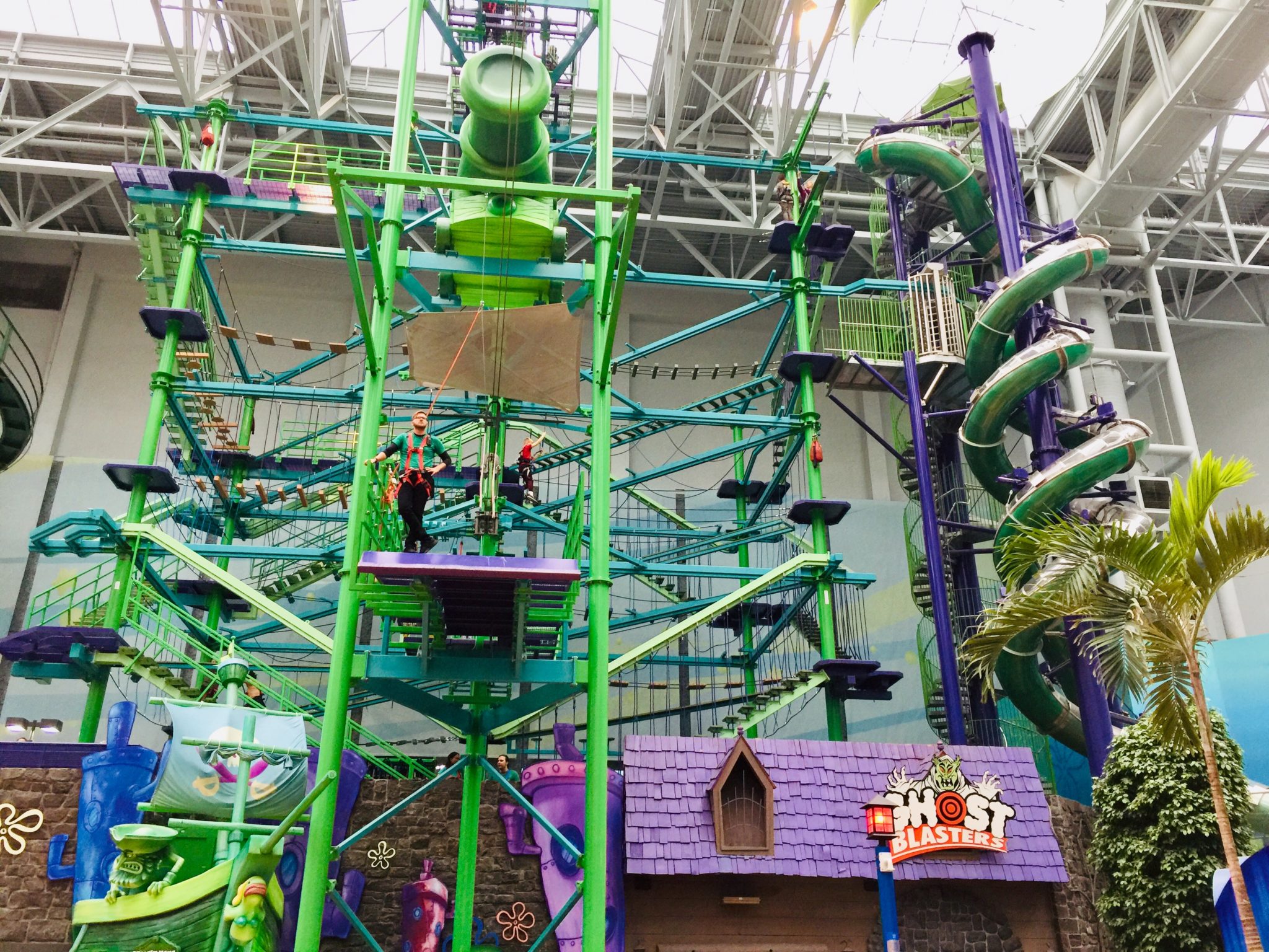 Top U.S. family travel blog, Travel With A Plan, shares the Top 15 list of the Best Mall of America Attractions for kids of all ages in Bloomington, MN!