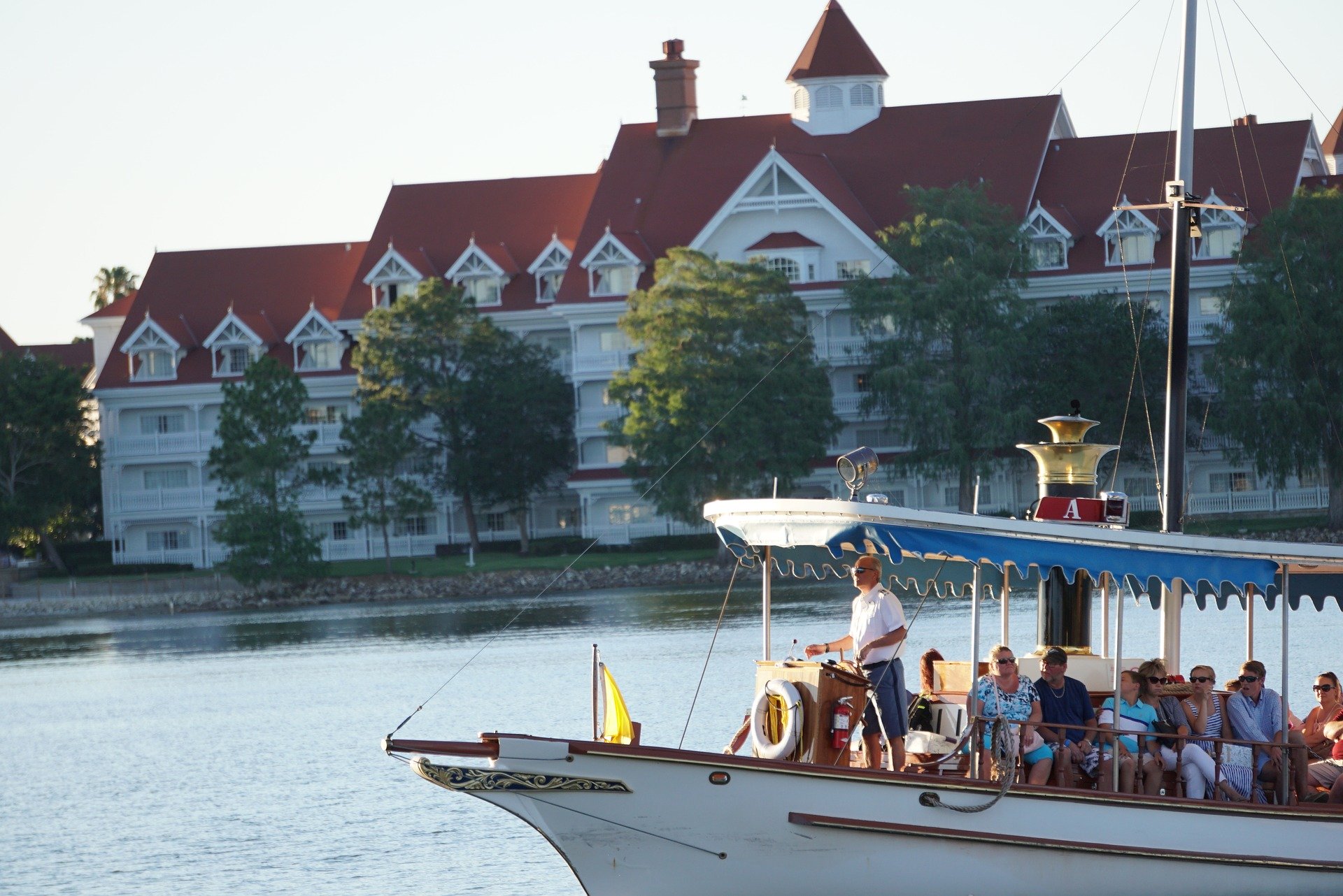 Disney World Cost Calculator; complimentary transportation