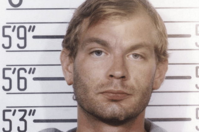 Jeffrey Dahmer E Gli Adulti Crime Magazine Un Serial Killer Solitario