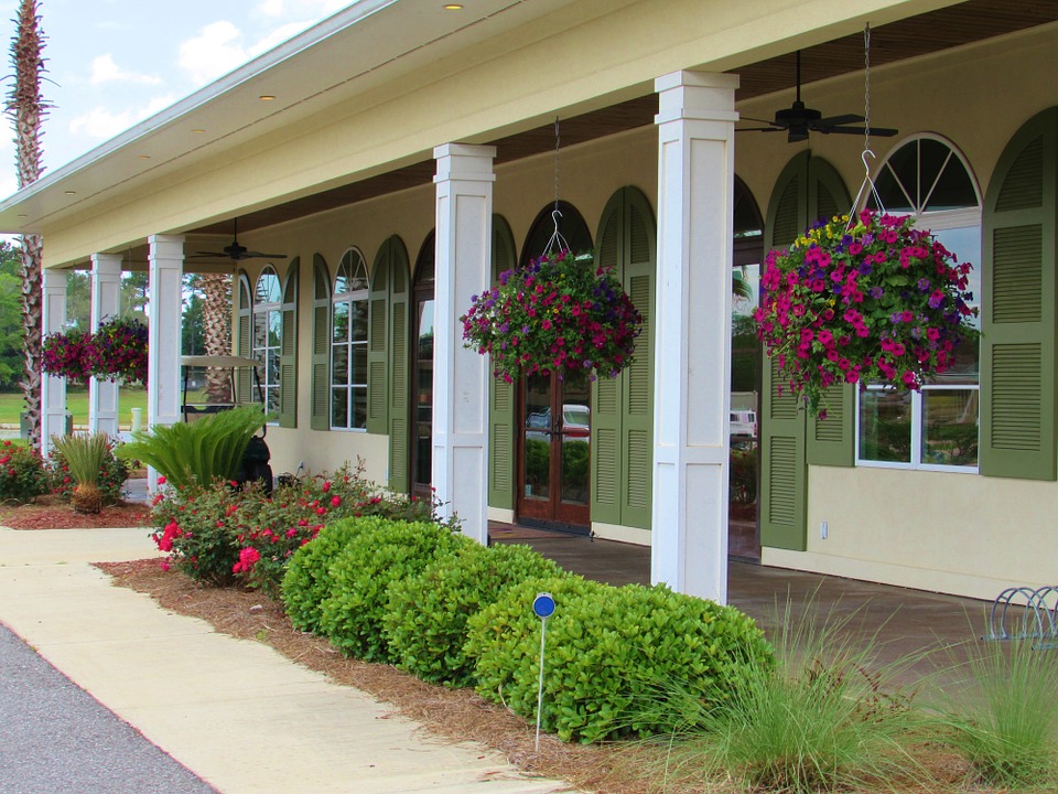 Key Difference Between Pergola and Verandah