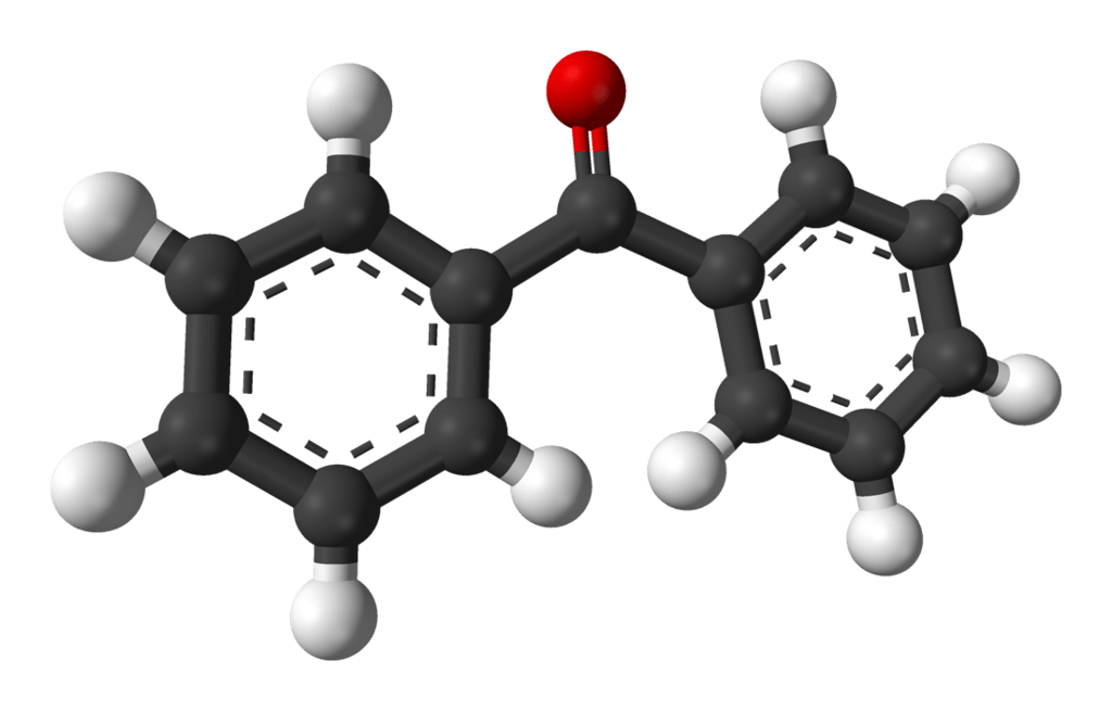 Key Difference - Acetophenone vs Benzophenone