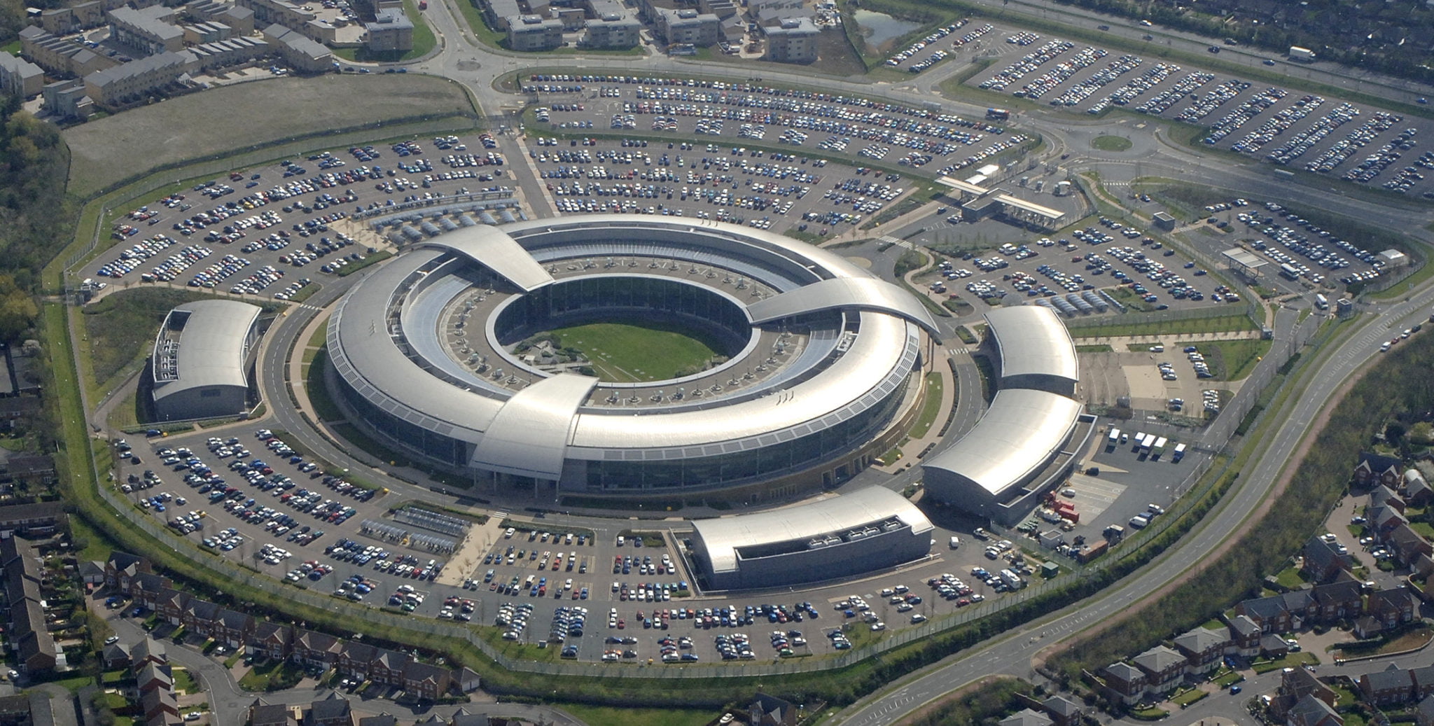 Apple and WhatsApp are trying to fight off plans from British spies to ghost their way into your encrypted messages