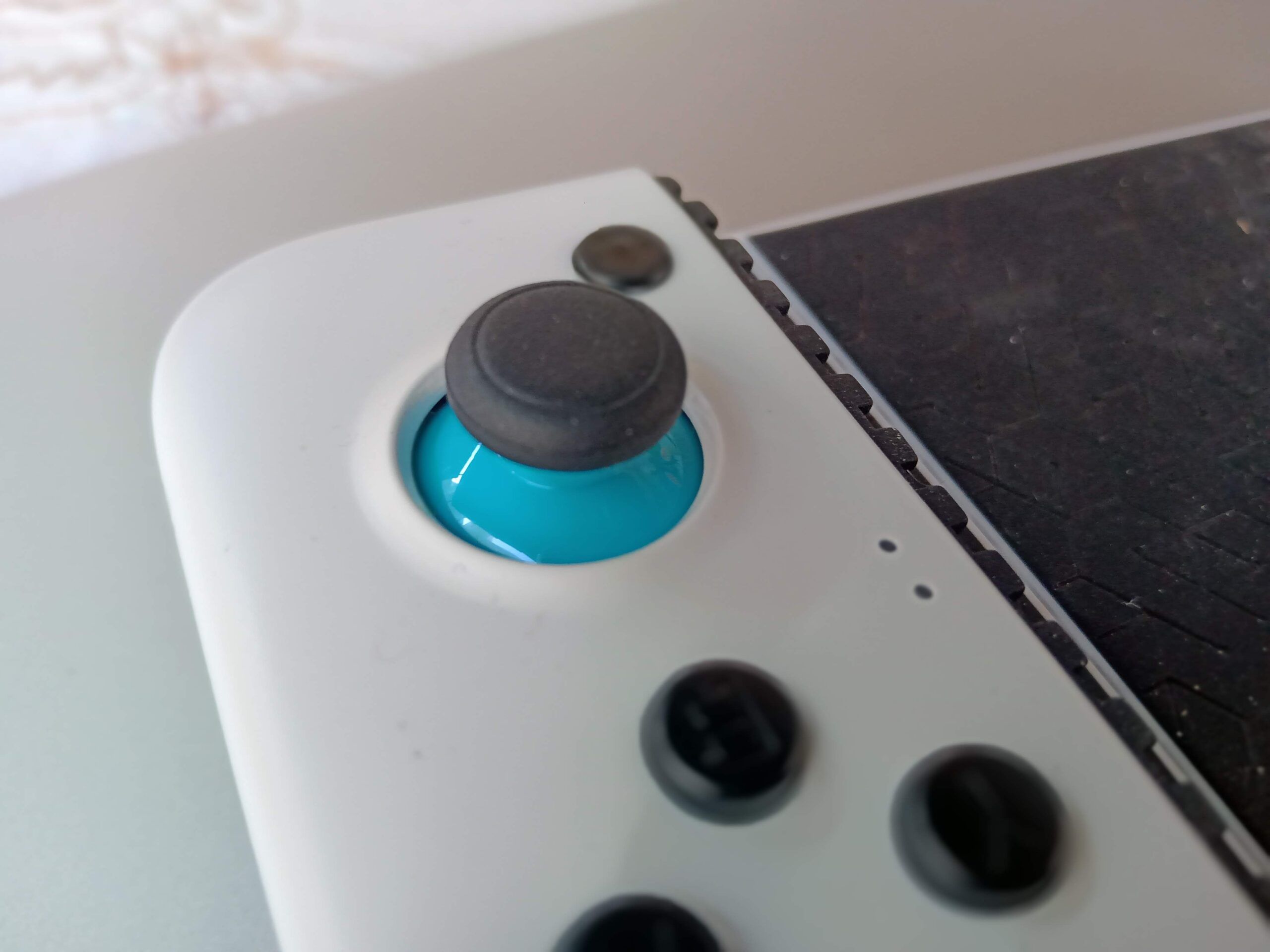 x2 without thumb grips