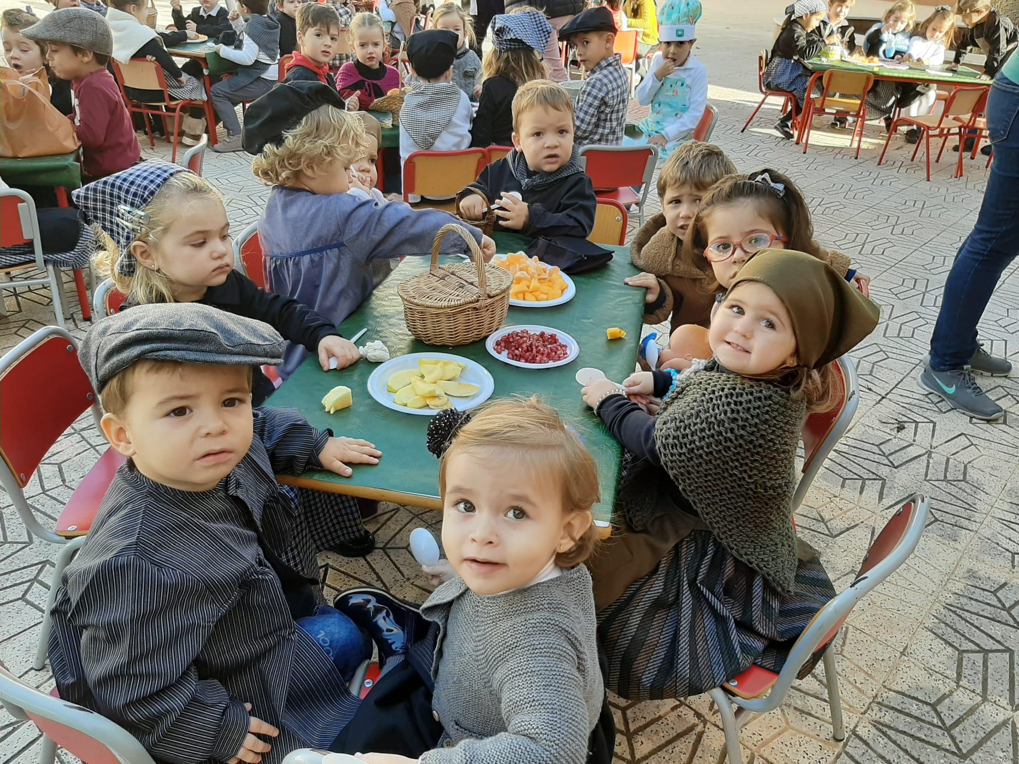 Nos Visita La Castanera En Infantil La Devesa School Carlet
