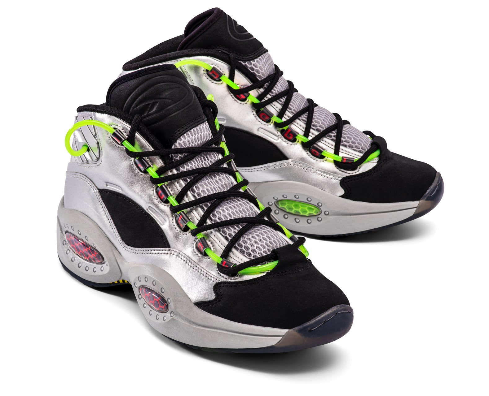 Minions x Reebok: The Rise of Gru 5 Reebok I Love Sneakers Minions x Reebok: The Rise of Gru 1 - Reebok I Love Sneakers