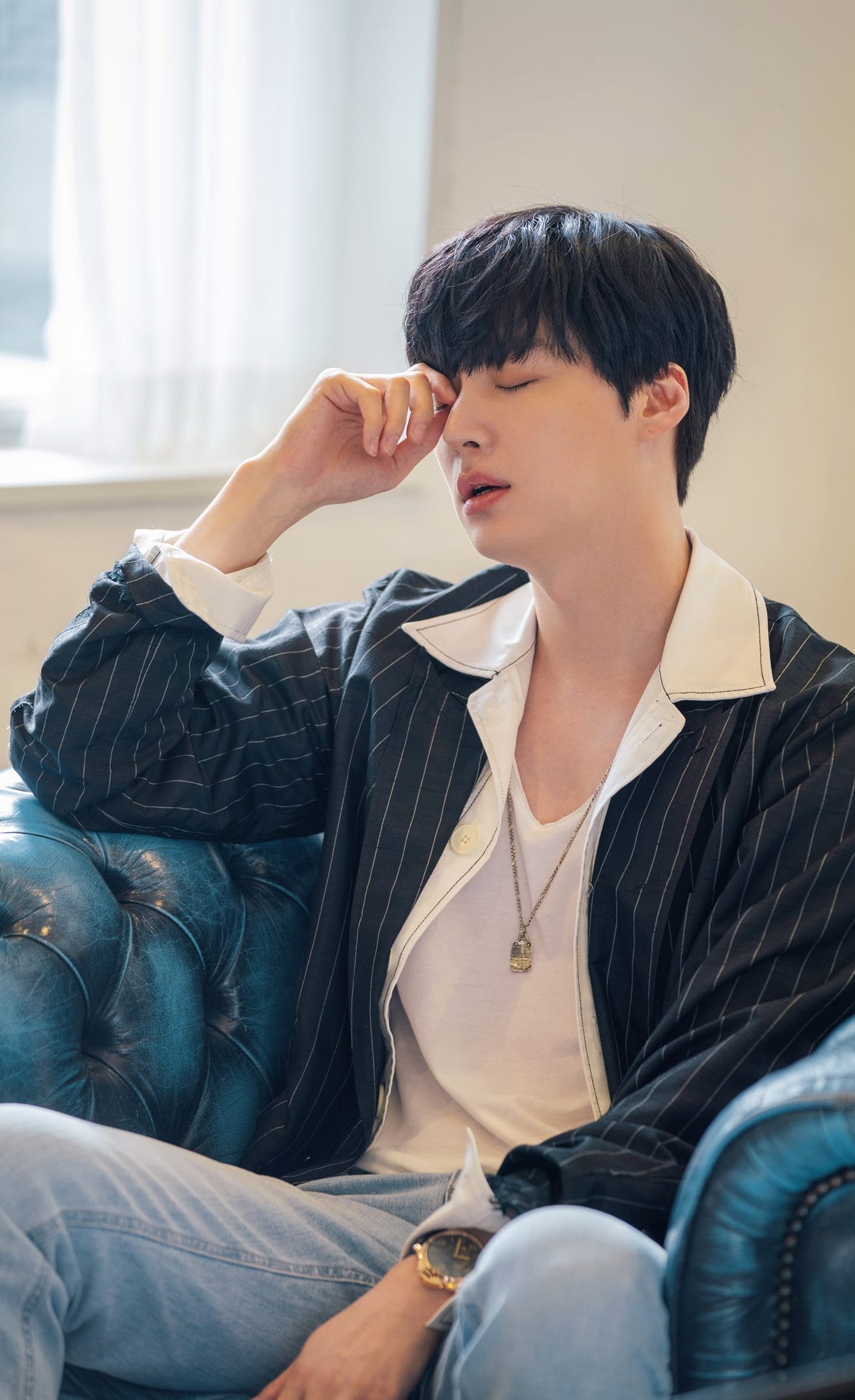 Nuevas fotos de Ahn Jae Hyun causan impacto en redes sociales