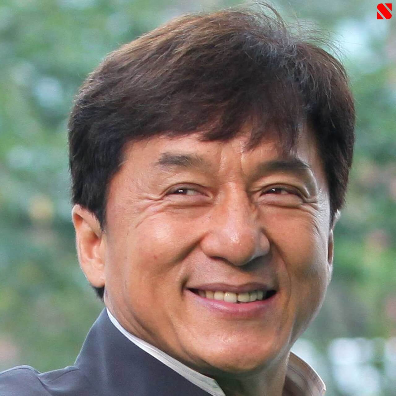 Jackie Chan Wiki , Age , Famille et Carrière 1200Artists Magazine