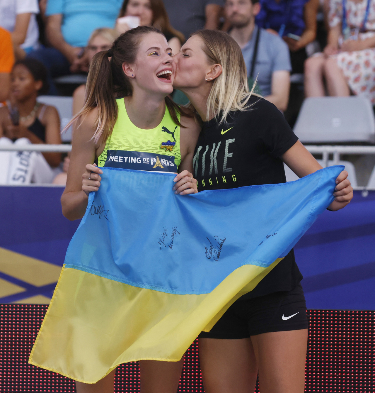 Olympic Girls Yaroslava Mahuchikh and Kateryna Tabashnyk 🇺🇦