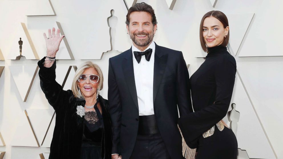 These celebrities brought their moms to the Oscars and we can't han