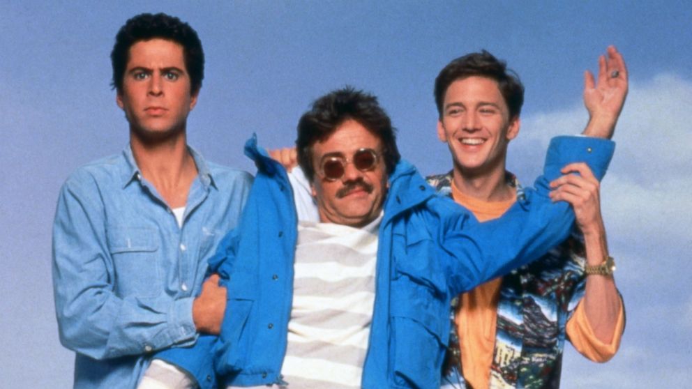 '80s Dead Guy Comedy 'Weekend at Bernie's' Dug Up in Lawsuit ABC News